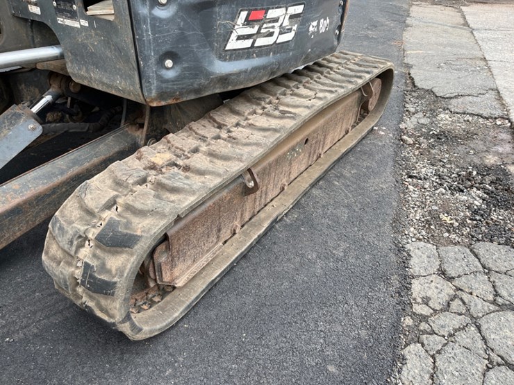 2019-bobcat-e35-image-7