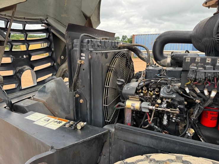 2002-ingersoll-rand-sd70d-image-40