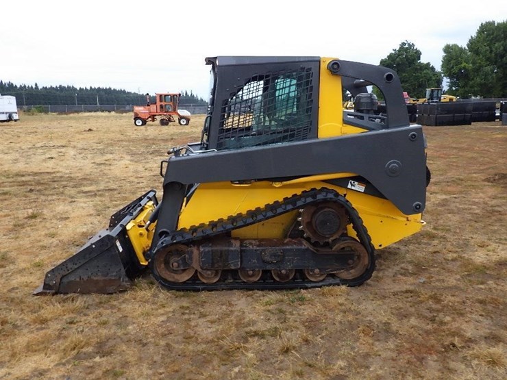 john-deere-319dt-skid-steer-tracked-loader-image-6