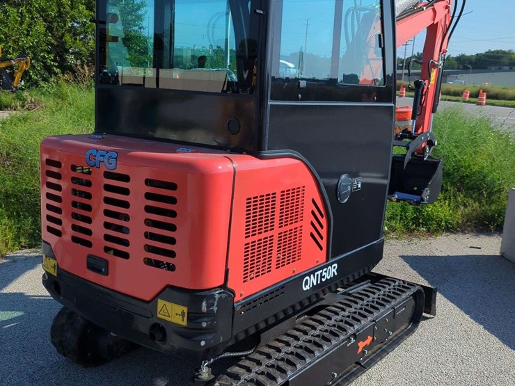 28-hp---cfg-industrial-mini-excavator-enclosed-cab---qnt50r---(2025)-image-6