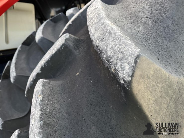 2010-case-ih-8120-image-19