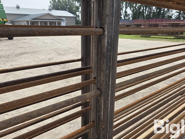24'-free-standing-panels-(bid-per-unit)-image-10