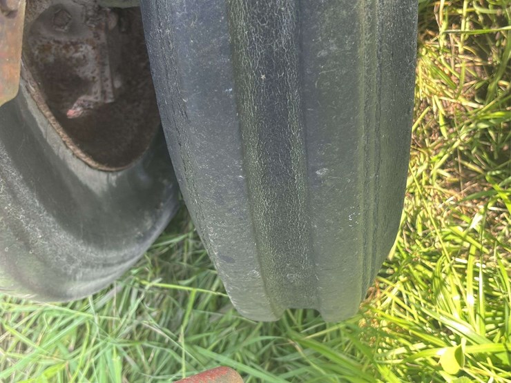 farmall-f30-image-17