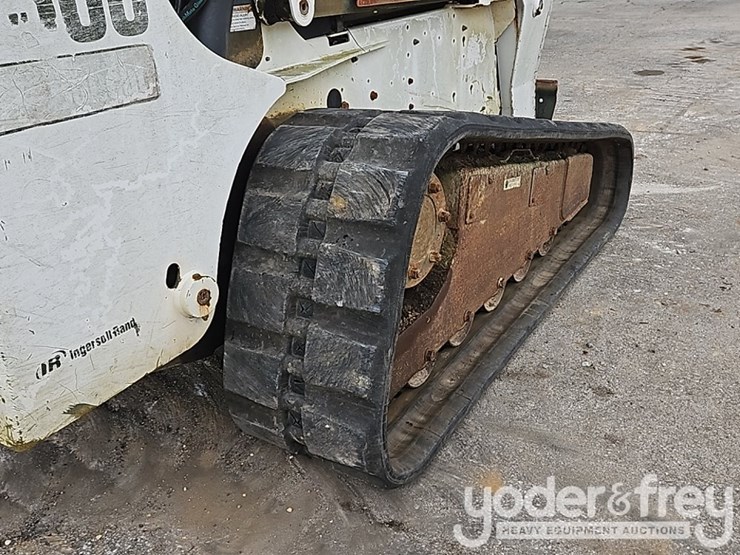 2007-bobcat-t300-image-13