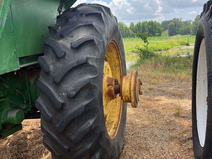 john-deere-4630-image-24