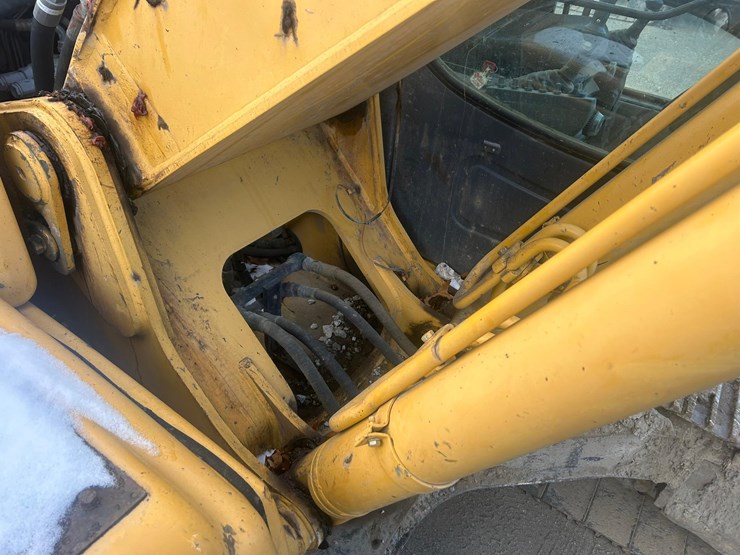 2003-deere-200c-lc-image-37