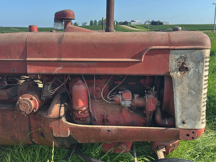 mccormick-deering-w-9-gas-image-13