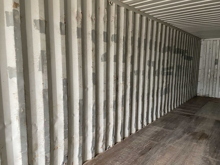 #1359-•-40'-shipping-container-(of)-image-13