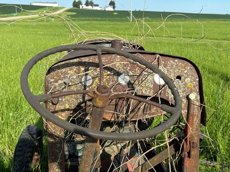 co-op-tractor-image-63