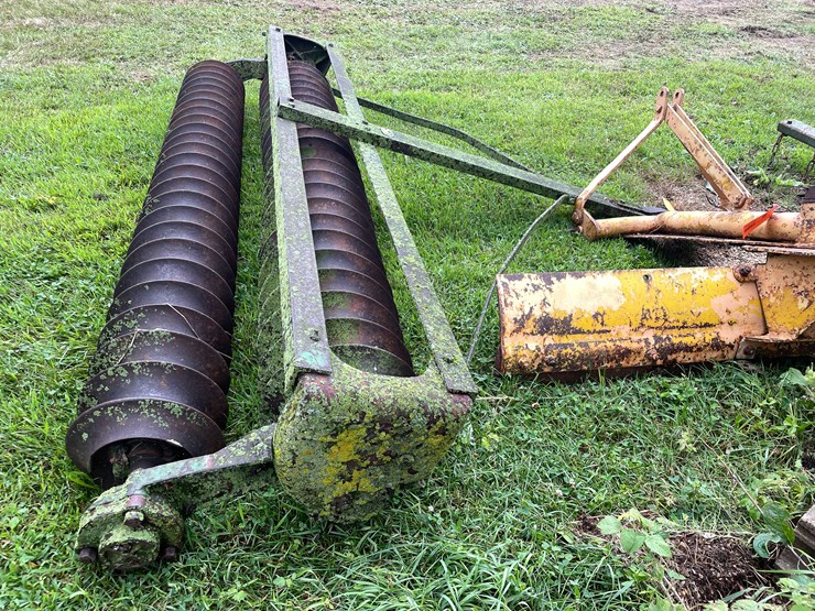 #7474-•-brillion-pull-behind-land-roller-image-3