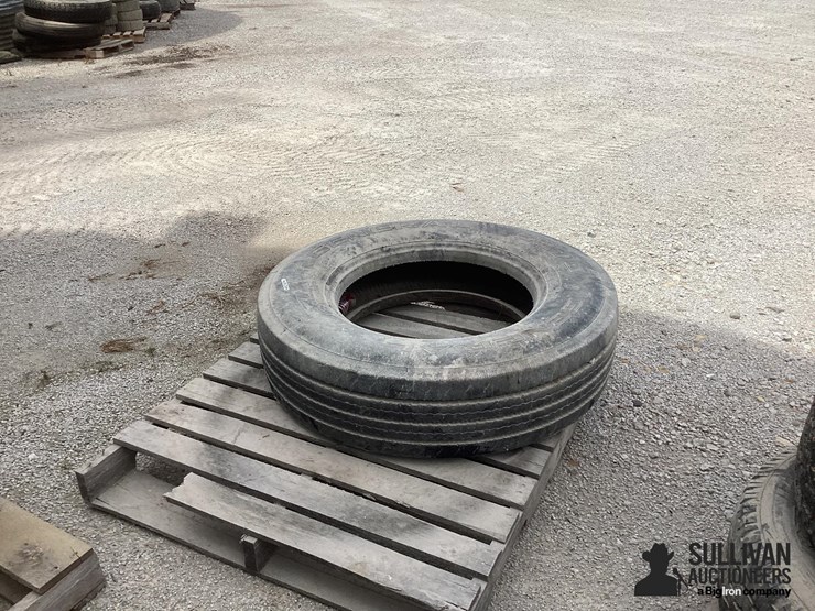 295/75r22.5-tire-image-8