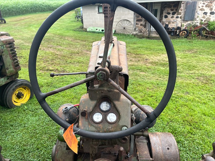 #6672-•-1942-john-deere-tractor-image-18