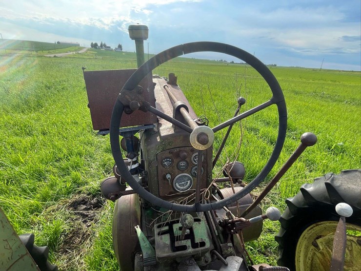 john-deere-620-image-30
