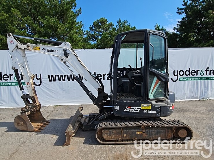 2021-bobcat-e35-image-2