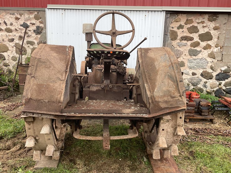 #7485-•-1928-john-deere-tractor-image-3