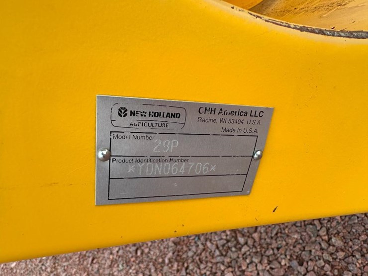 2014-new-holland-fp230-image-16