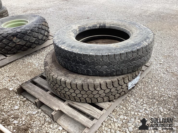 11r24.5-tires-image-5