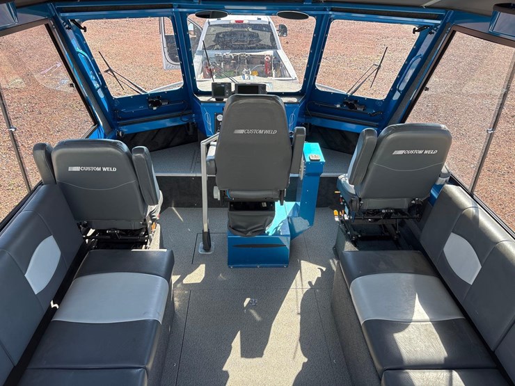 custom-weld-white-water-special-boat-image-19