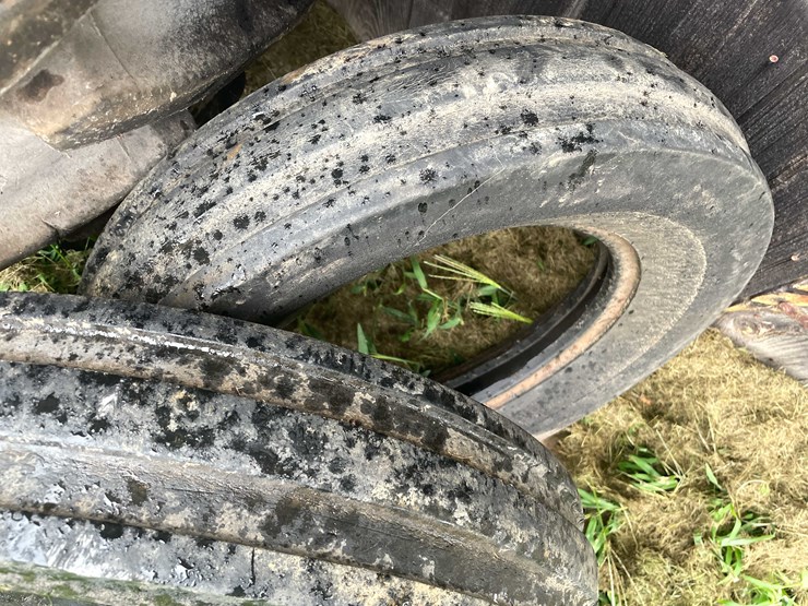 #7490-•-(4)-tractor-tires-image-10