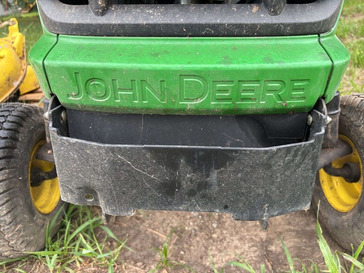 john-deere-x300-image-12