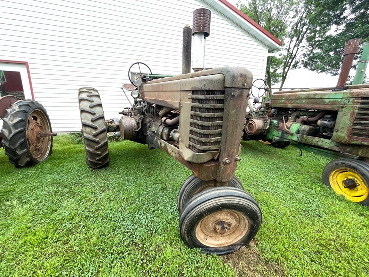 #6672-•-1942-john-deere-tractor-image-25