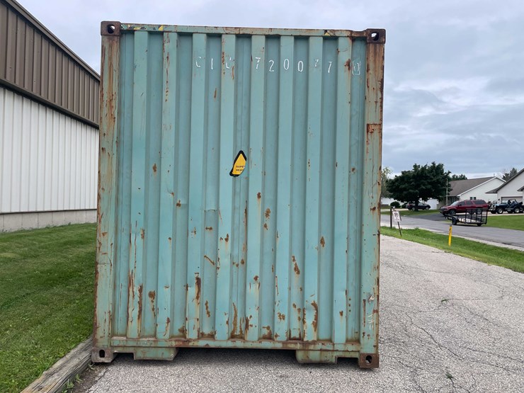 #1358-•-40'-shipping-container-(of)-image-3