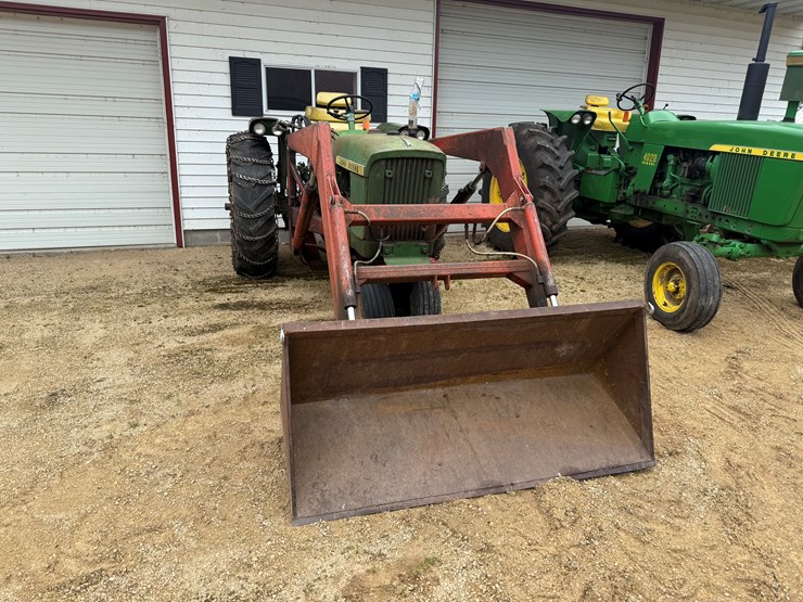 #6687-•-1961---1963-john-deere-tractor-image-2