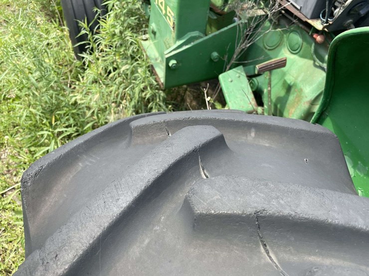 john-deere-2030-image-30