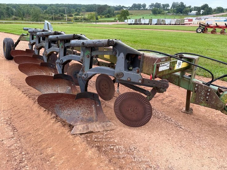 john-deere-2700-image-7