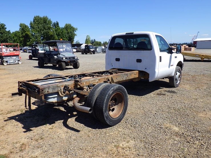 2004-ford-f550-image-4