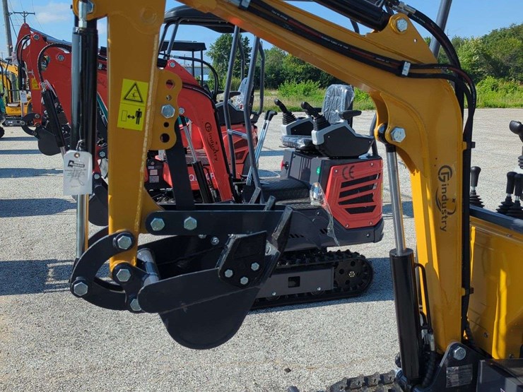 cfg-industrial-mini-excavator---mx12rx---(2025)-image-2