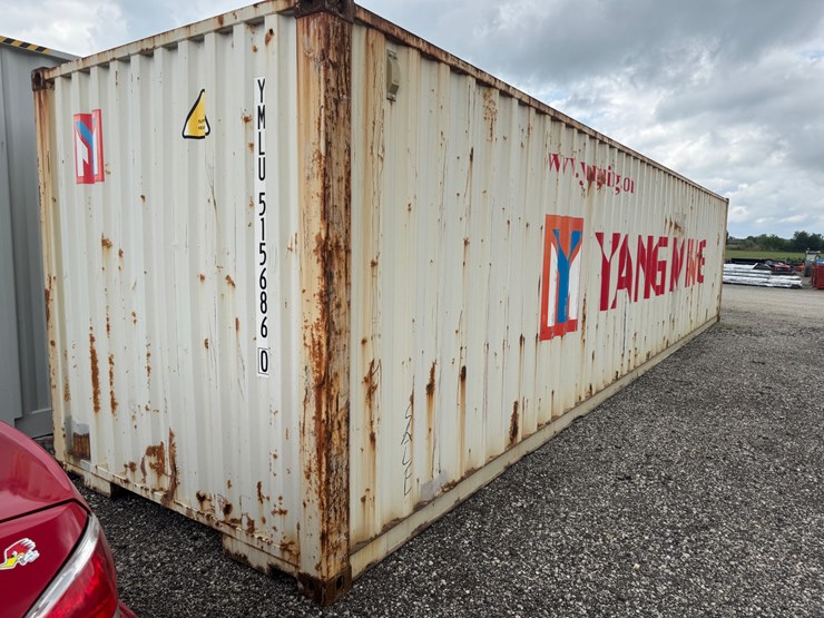 #4424-•-40'-standard-height-shipping-container-image-4
