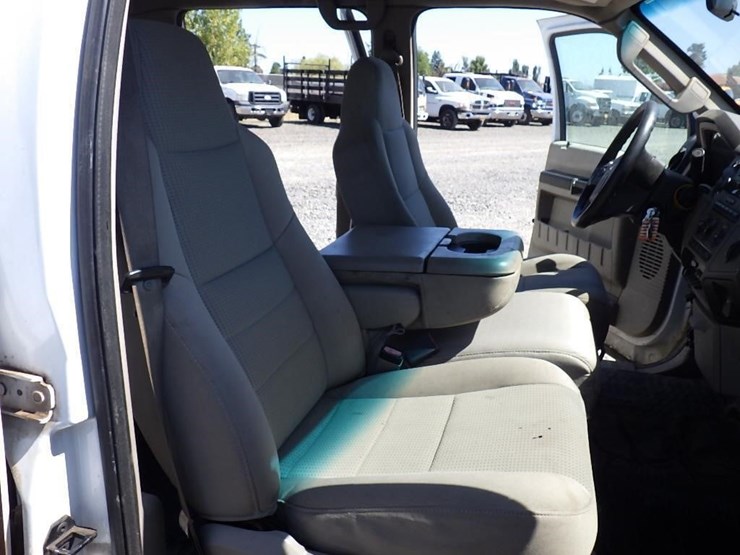 2008-ford-f450-image-18