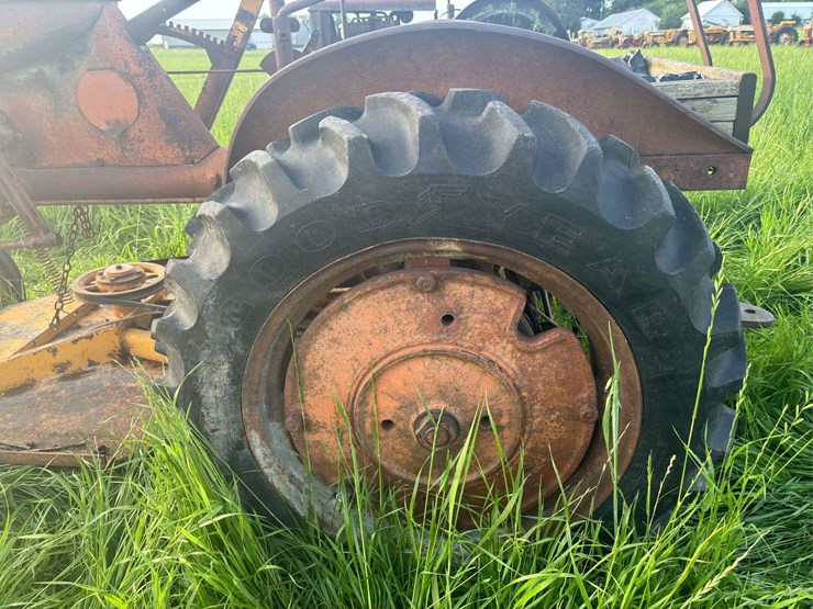 allis-chalmers-b-image-47