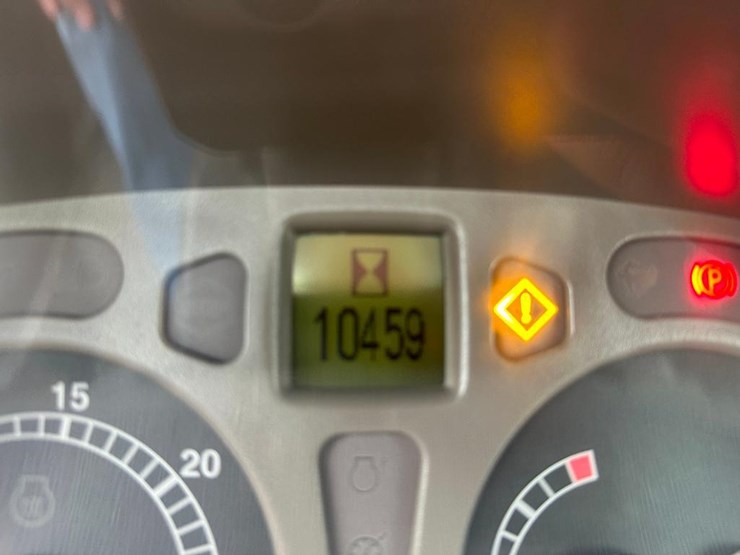 2006-case-ih-mxu115-image-54