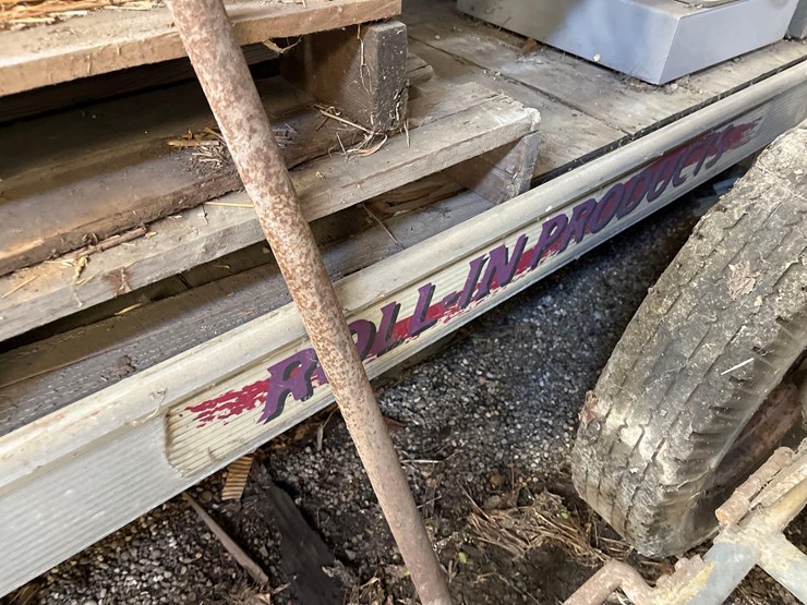 snowmobile-trailer-image-2