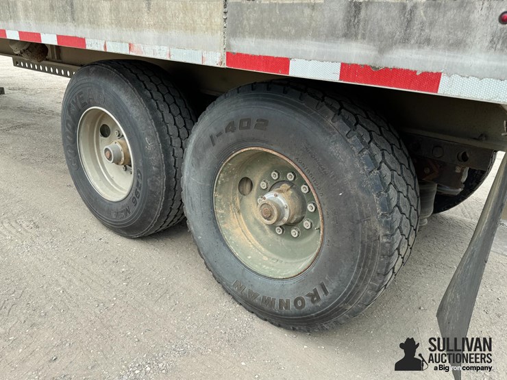 1984-ravens-t/a-side-dump-sugar-beet-trailer-image-14
