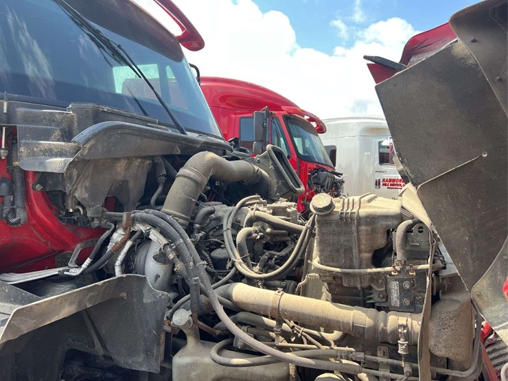 2012-international-prostar-image-34