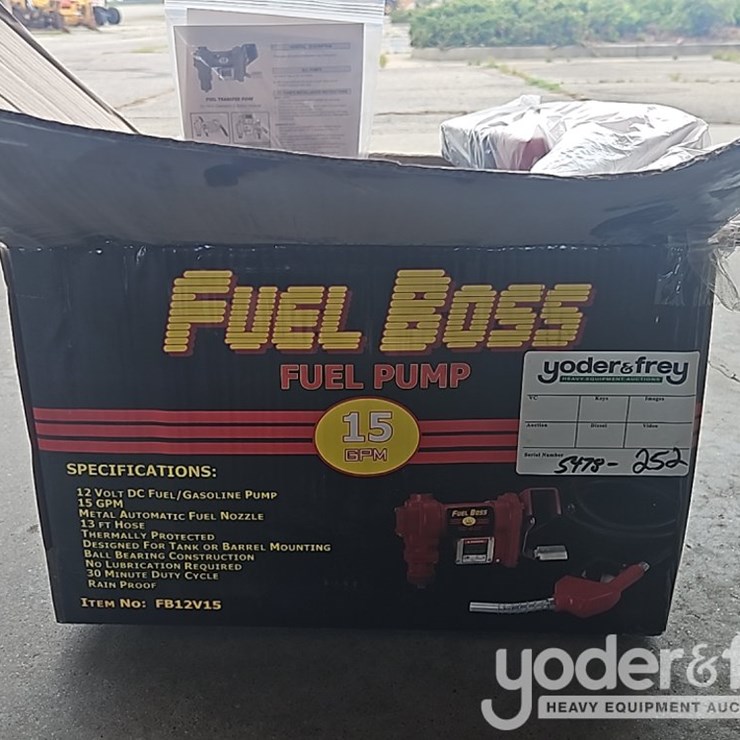 Unused Fuel Boss Dispencer Unit c/w 12V DC Pumps 12.5 GPM, 40' Hose Reel
