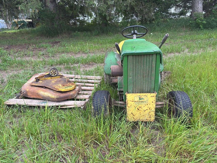 john-deere-110-image-2