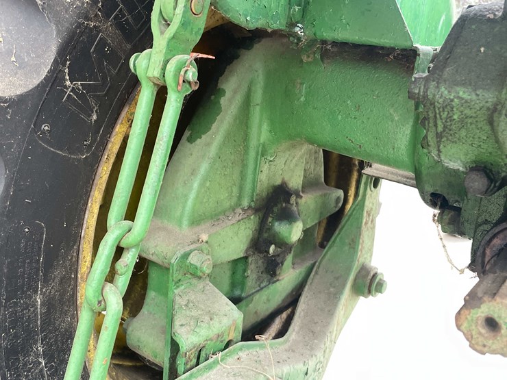 1949-john-deere-1950-image-21