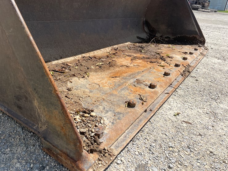 #6282-•-95"-loader-bucket-image-8