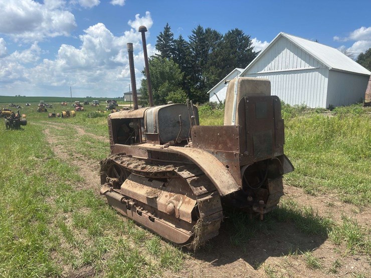 caterpillar-twenty-crawler-image-7