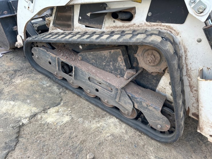 2022-bobcat-mt100-image-9