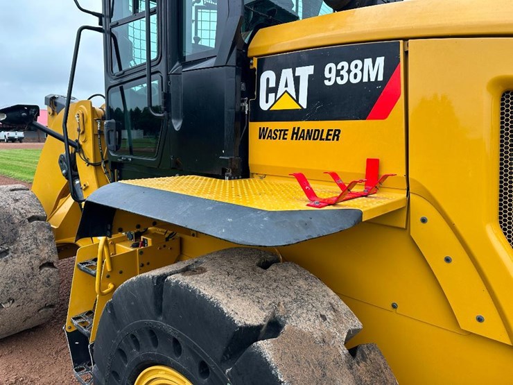 2019-caterpillar-938m-image-30