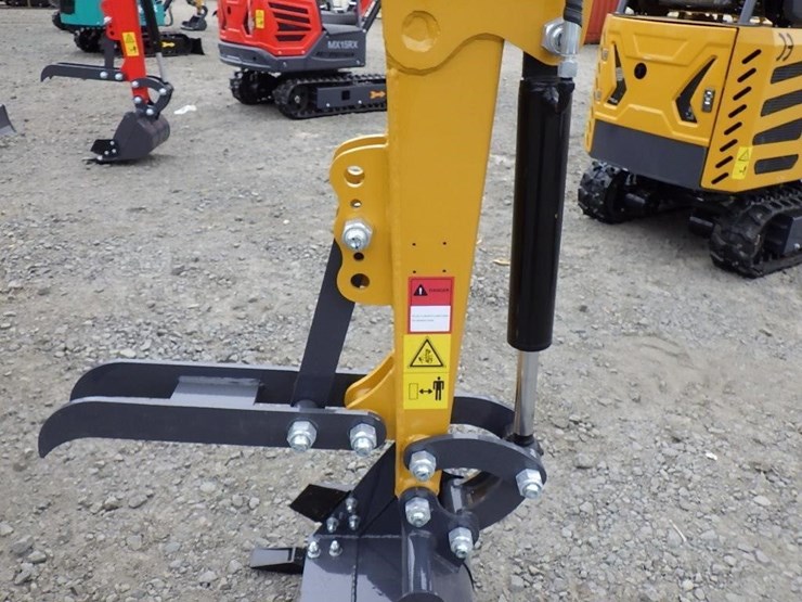 2025-cfg-mx12rx-hydraulic-excavator-image-13