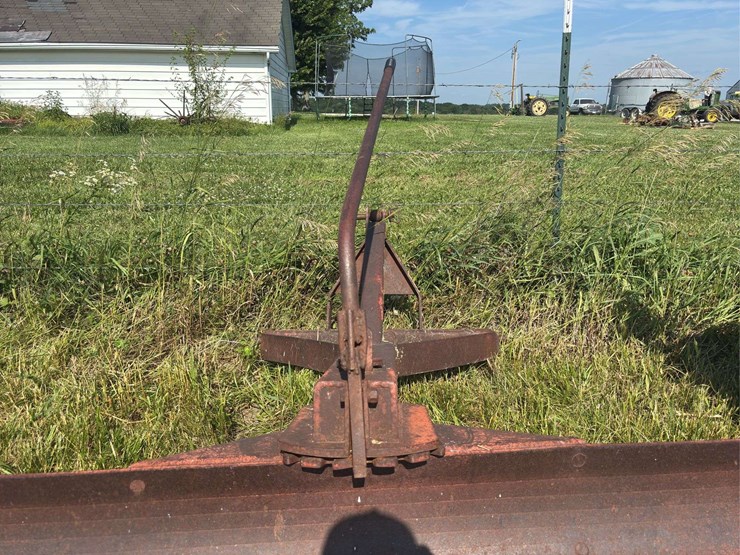 8’-three-point-blade-image-4