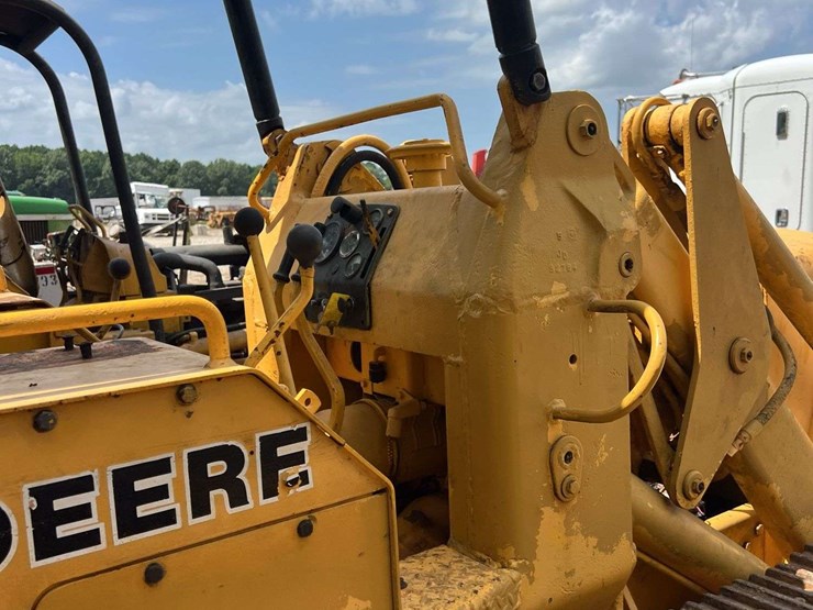 deere-350b-image-19