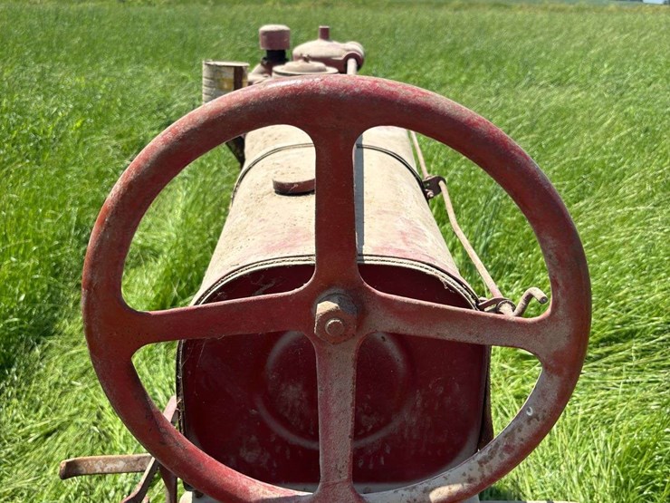 farmall-f12-image-32