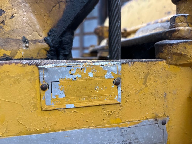 caterpillar-d8-image-28